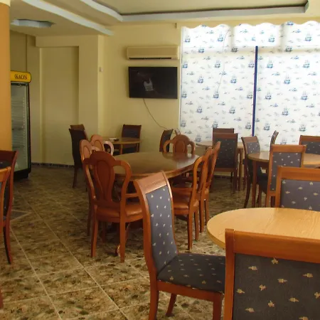Elmar Hotel Golem (Tirana)
