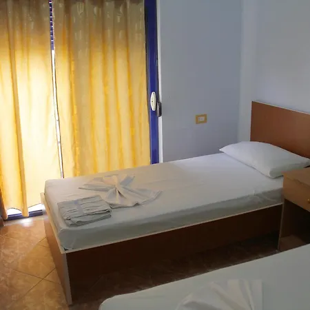Hotel Elmar Golem (Tirana)