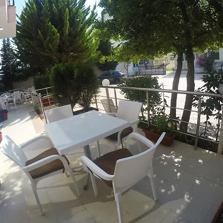 Elmar Hotel Golem (Tirana)